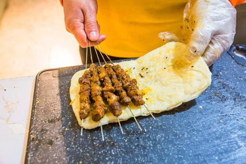 重慶八一美食街,美食眾多,好吃實惠,深受游客喜愛,你來過嗎