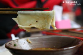 舌尖上的火辣 外地游客不得不吃的重慶美食