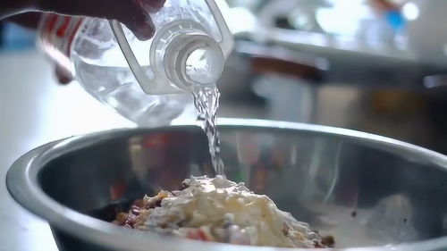 重慶招牌美食推薦 情懷江湖辣子雞重慶美食