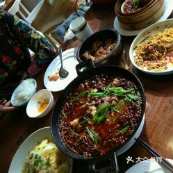 重慶美食全攻略 品味山城的美食與煙火氣息